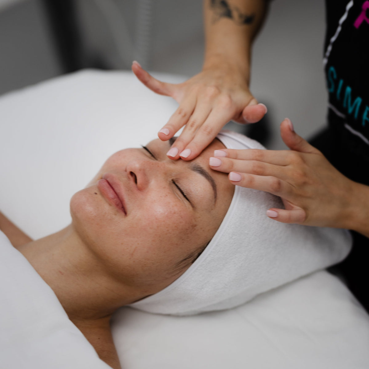 Super Glow Facial