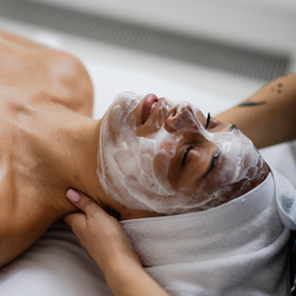 Extreme Clean Deep Pore Facial