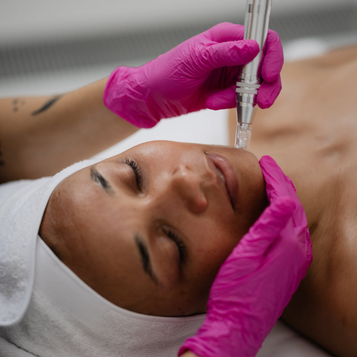 Peptide Replete Facial