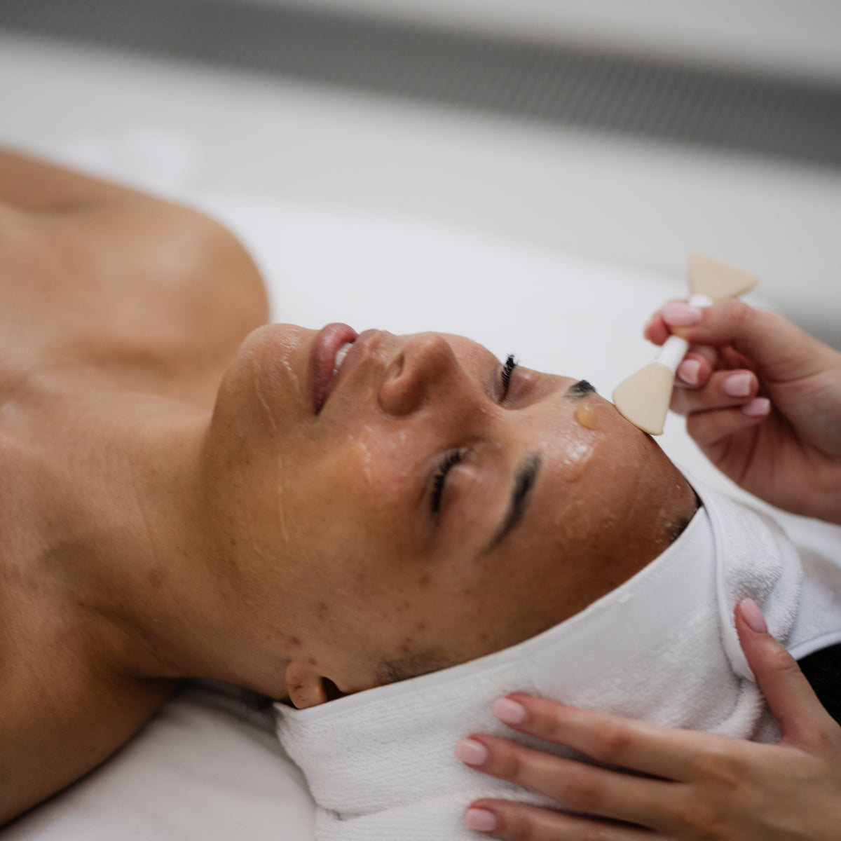 Pure Glow Facial