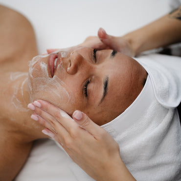 Pure Glow Facial