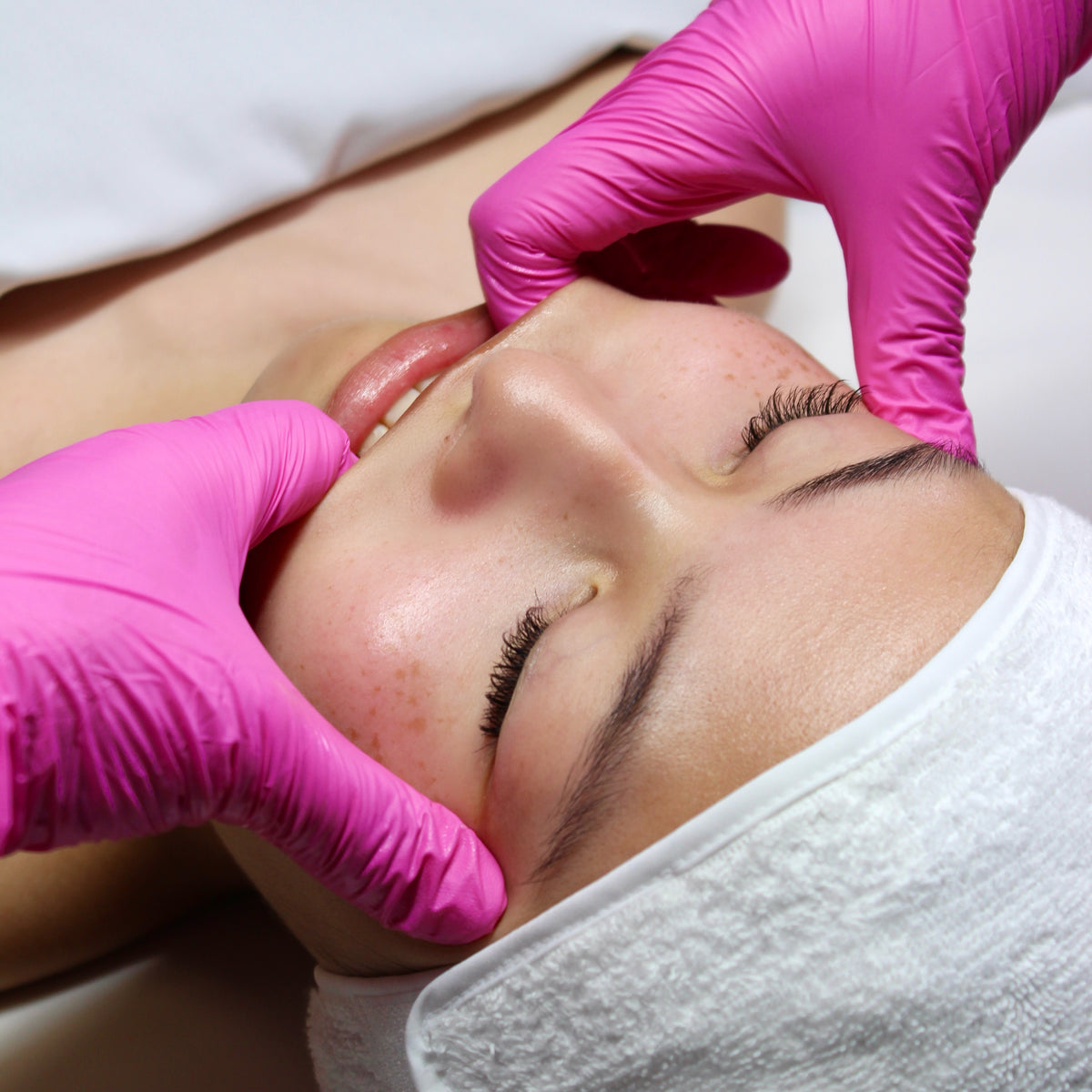 Sculpting Buccal Massage Facial